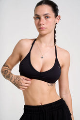 W335 URBAN V-NECK BRA Fall 24'
